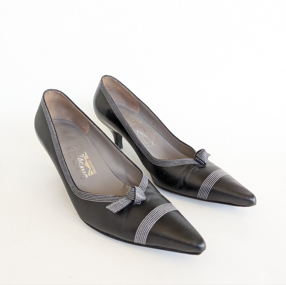 SALVATORE FERRAGAMO LEATHER WOMEN'S HEEL SHOE'S